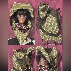 Hood/scarf with ears